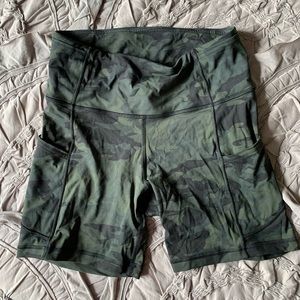 Lulu lemon Fast and Free Short 6" 
Non-Reflective